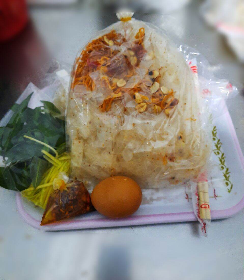 Bánh tráng trộn full topping