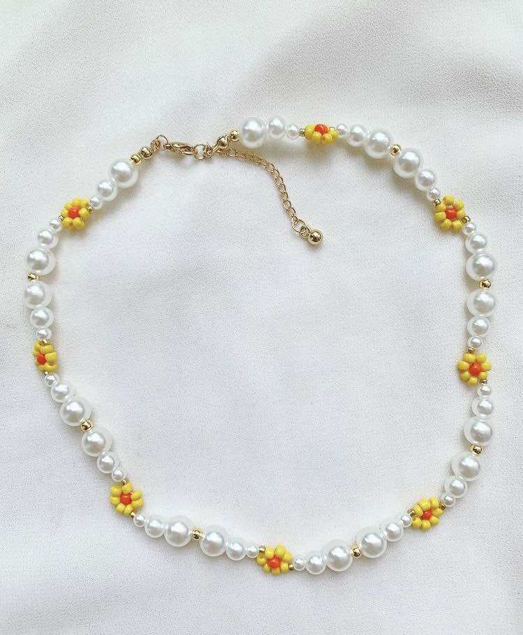 A little floral dây chuyền