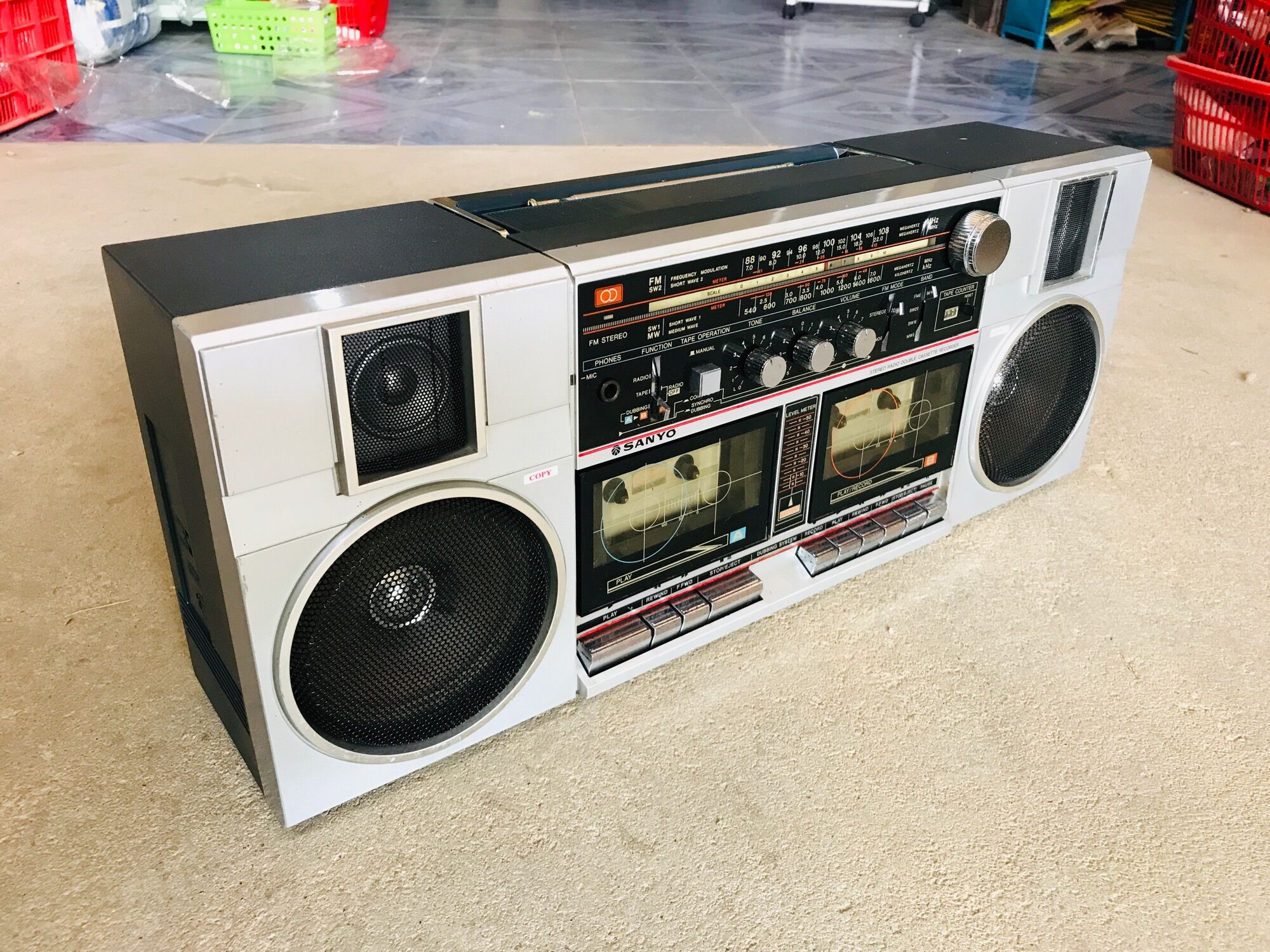 Đài Radio cassette Sanyo cực mới