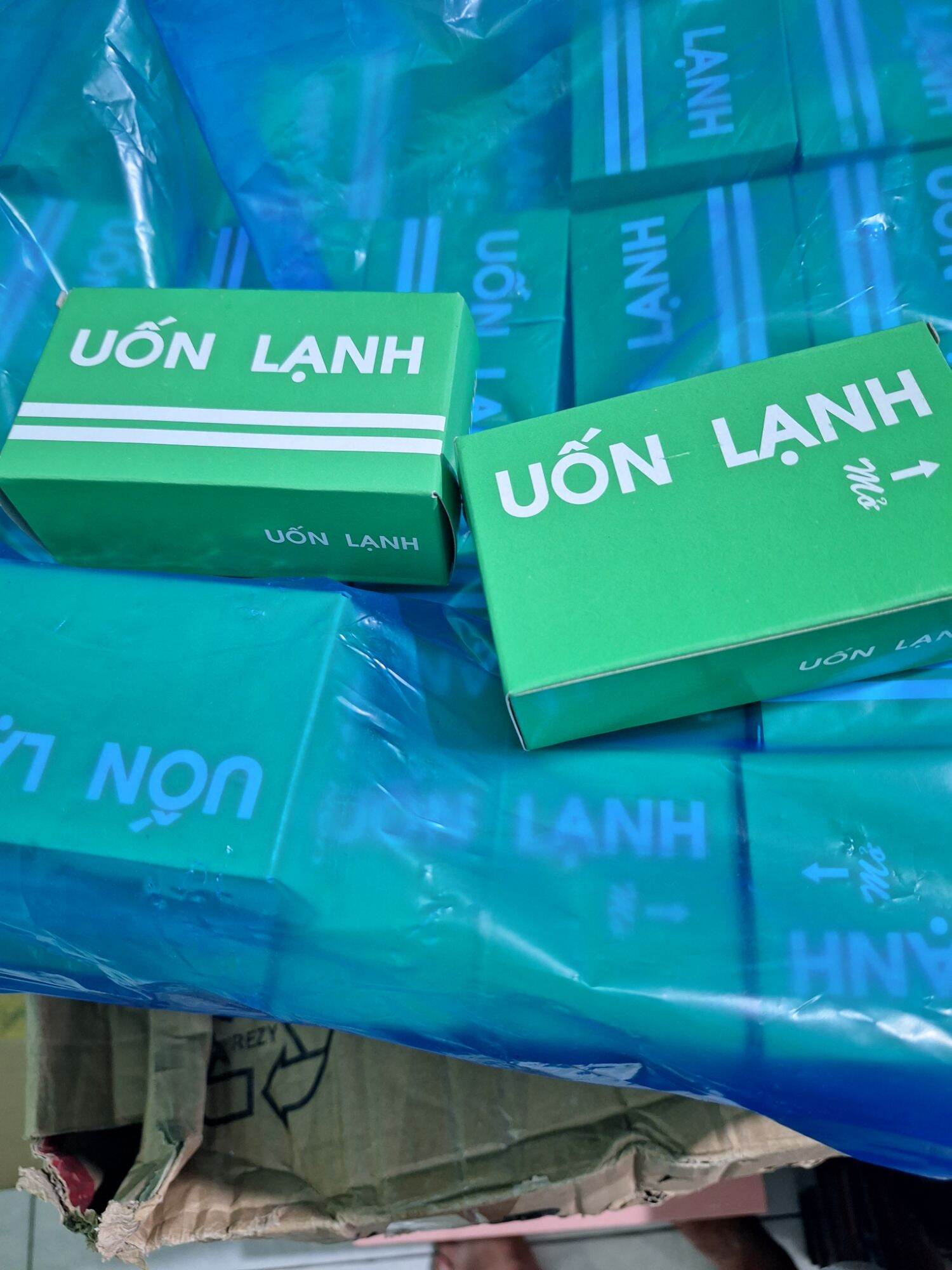 GIẤY UỐN LẠNH 1hộp 100 miếng