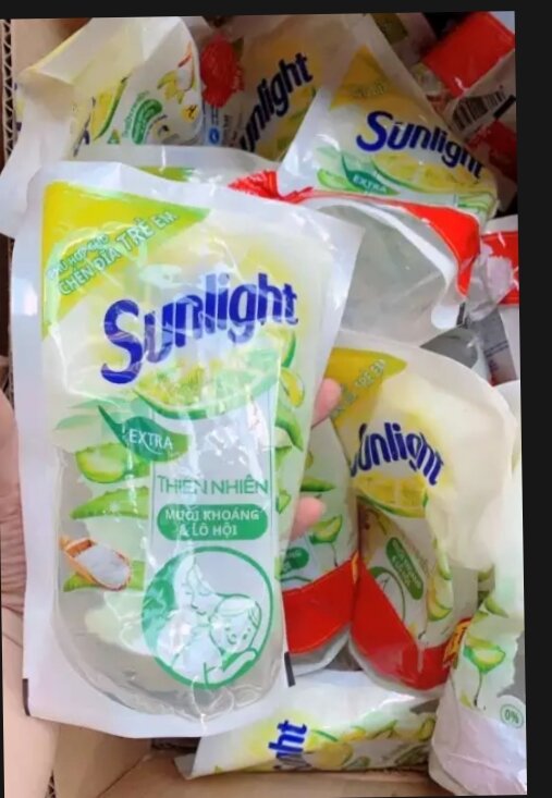 4 bịch Nước rửa chén Sunlight 550g/bịch )