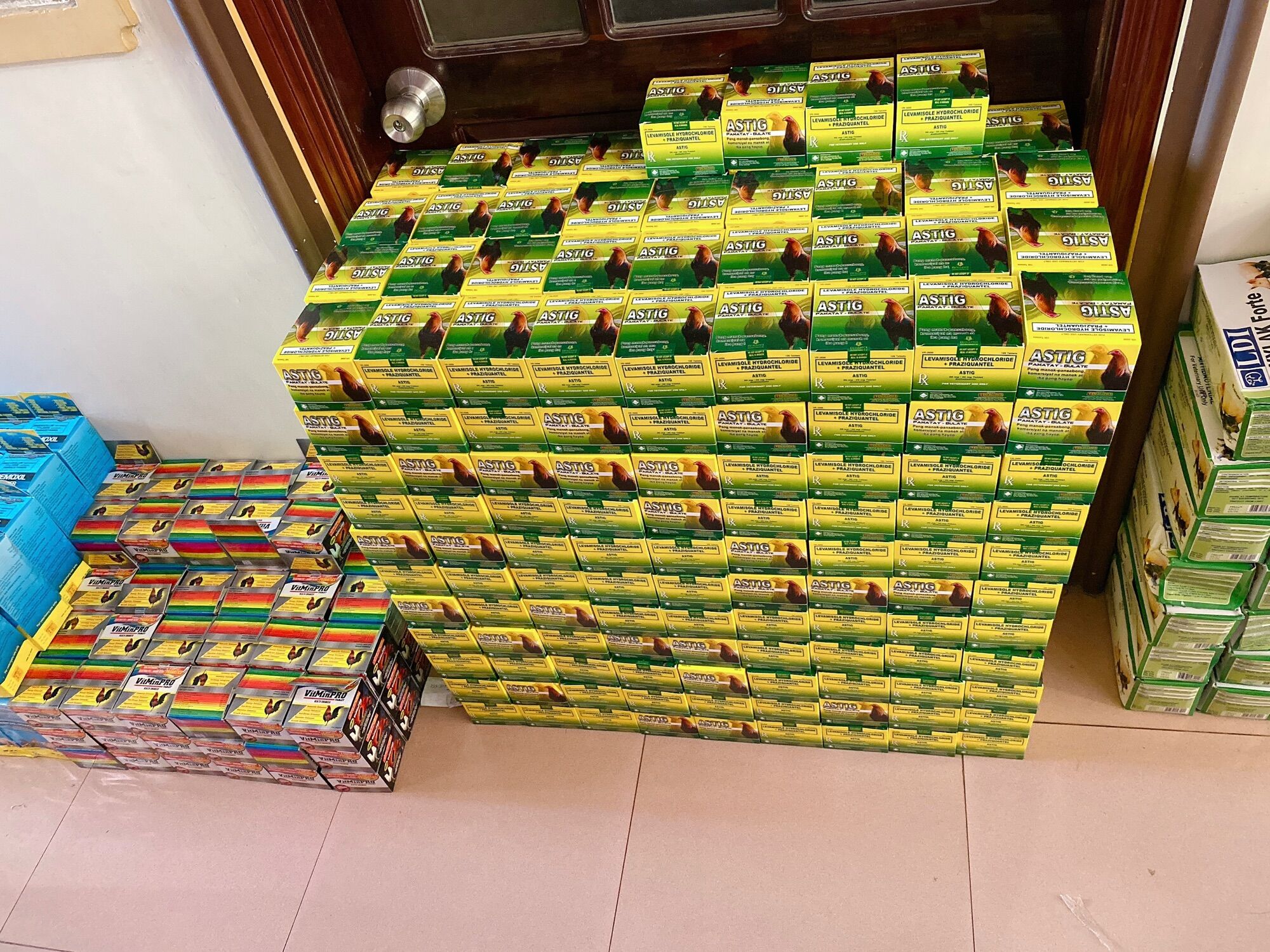 ASTIG - Xổ giun xổ lãi cho gà