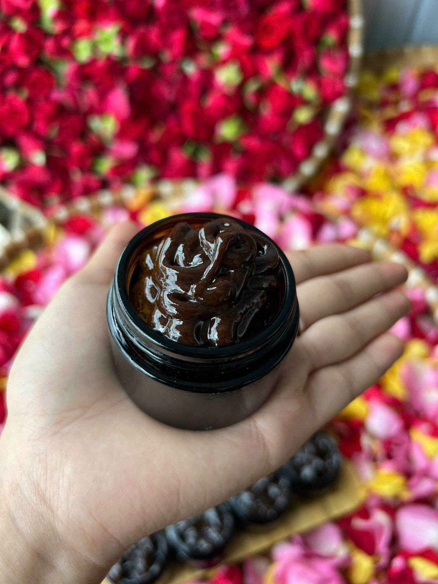 Mặt Nạ Tỏi Đen Phấn Hoa