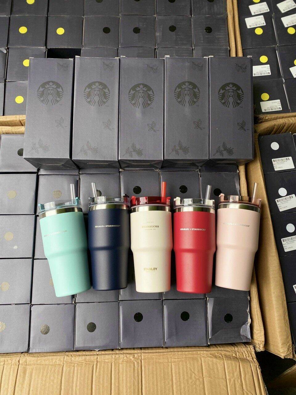 Ly giữ nhiệt Starbucks