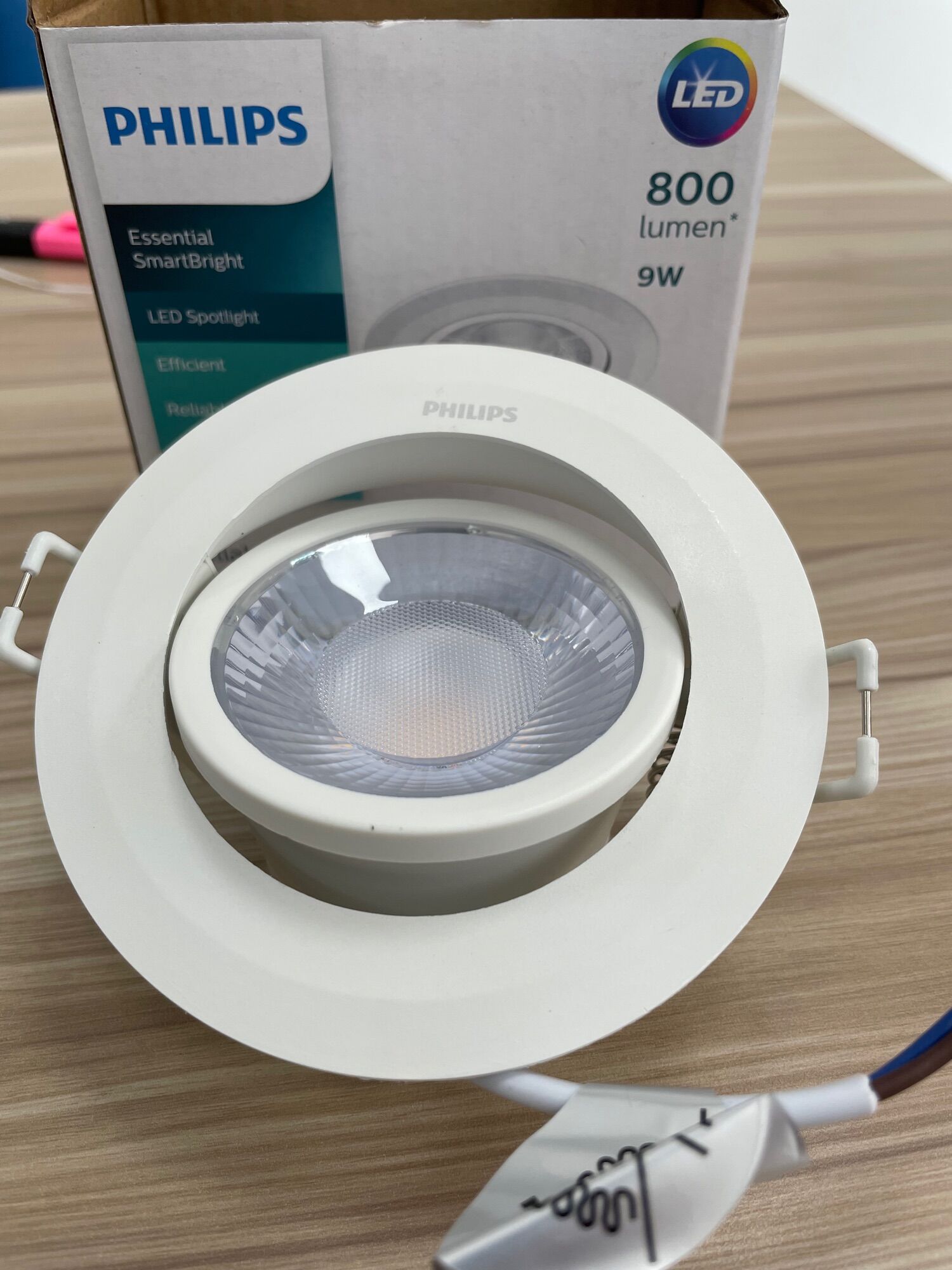 Đèn âm Trần philips chỉnh góc Rs100b led8 9W D90