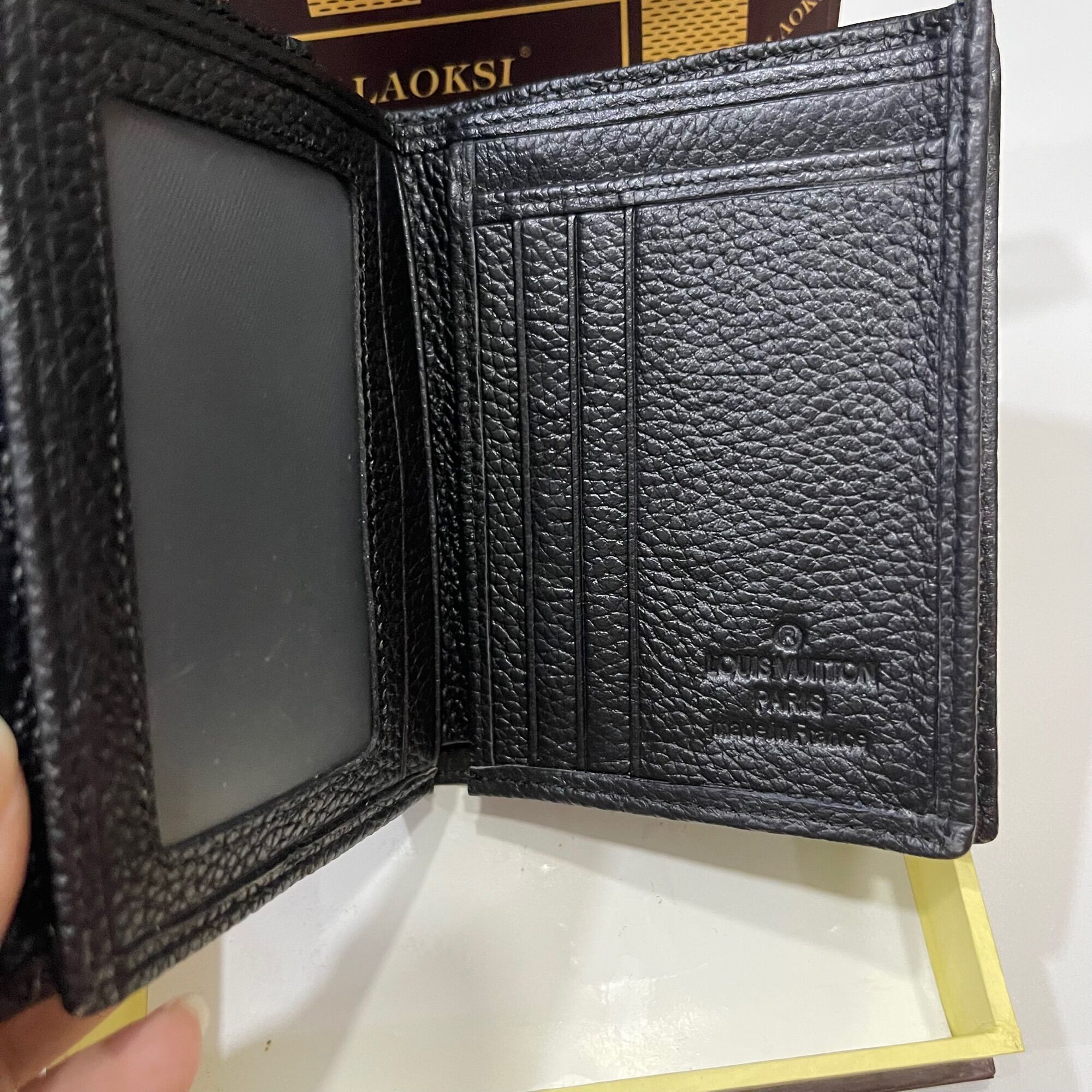 [HCM]Ví da nam vân cá sấu kèm hộp