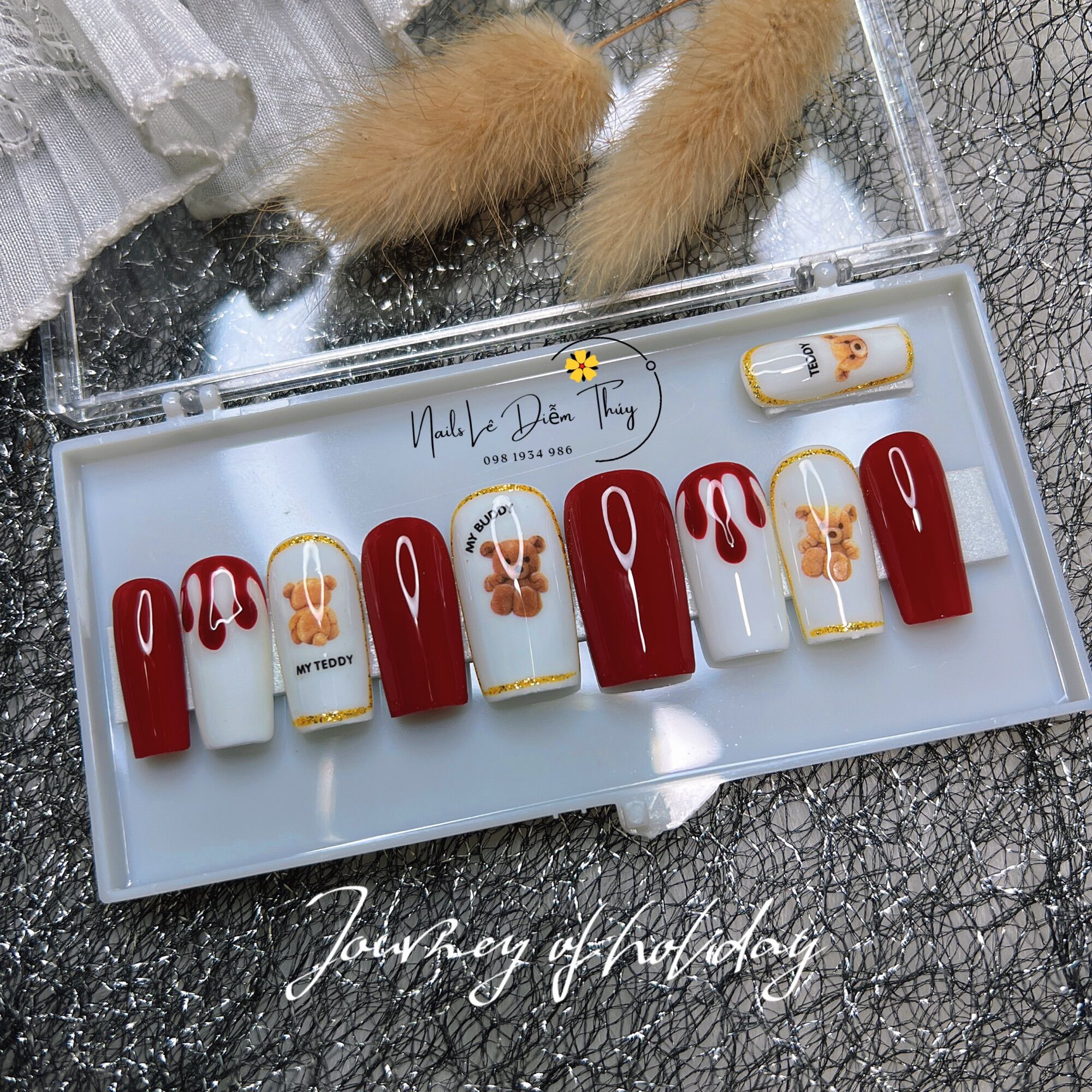 [Trends Nailbox] Thiết Kế Gấu Đỏ Màu Đỏ