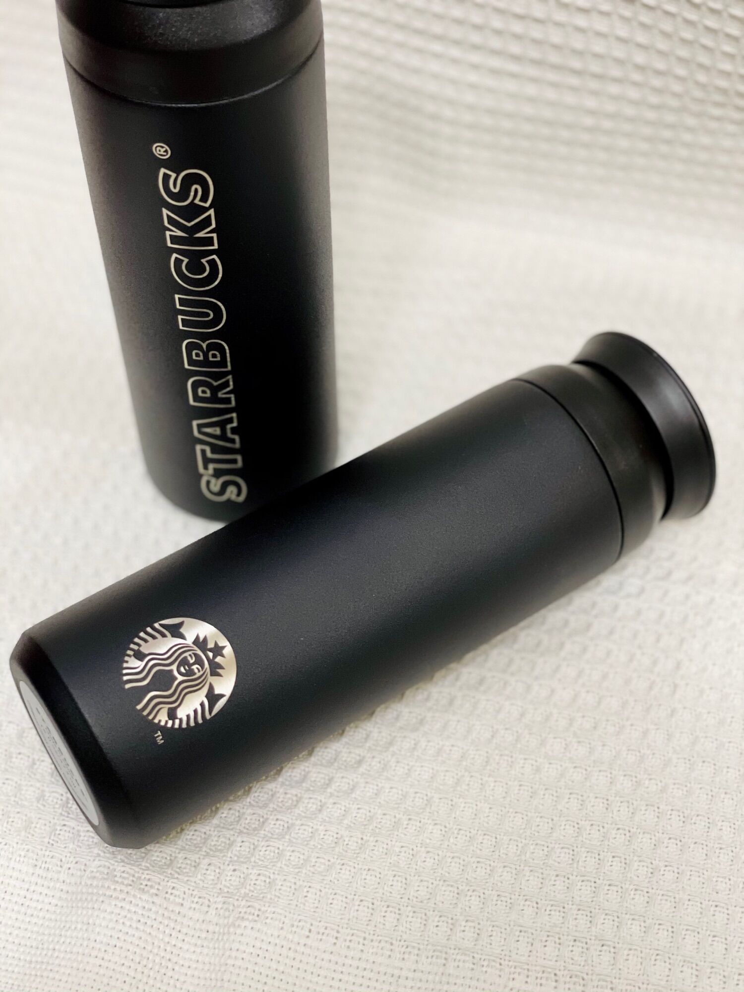Bình giữ nhiệt Starbucks matte - 473ml