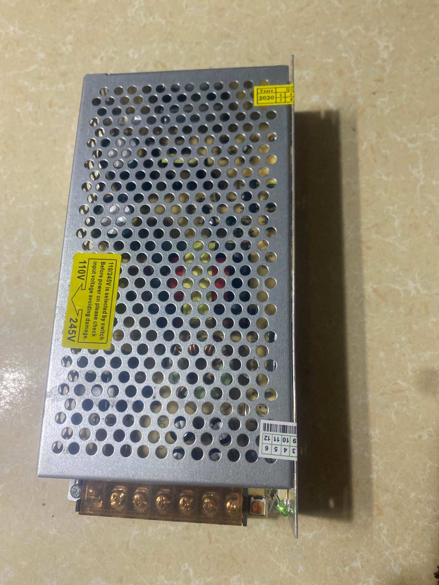 Nguồn tổ ong 5v10a
