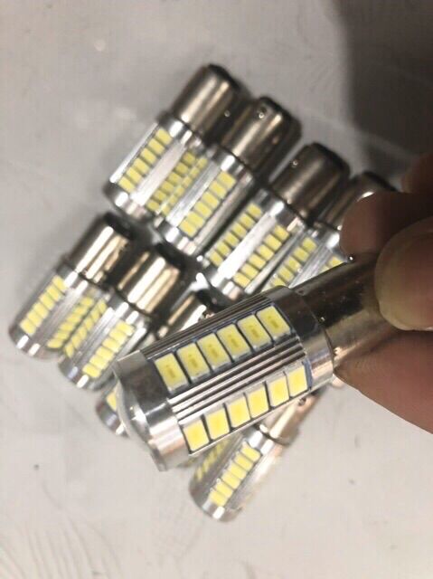 Đèn hậu bóng led stop f1 nháy