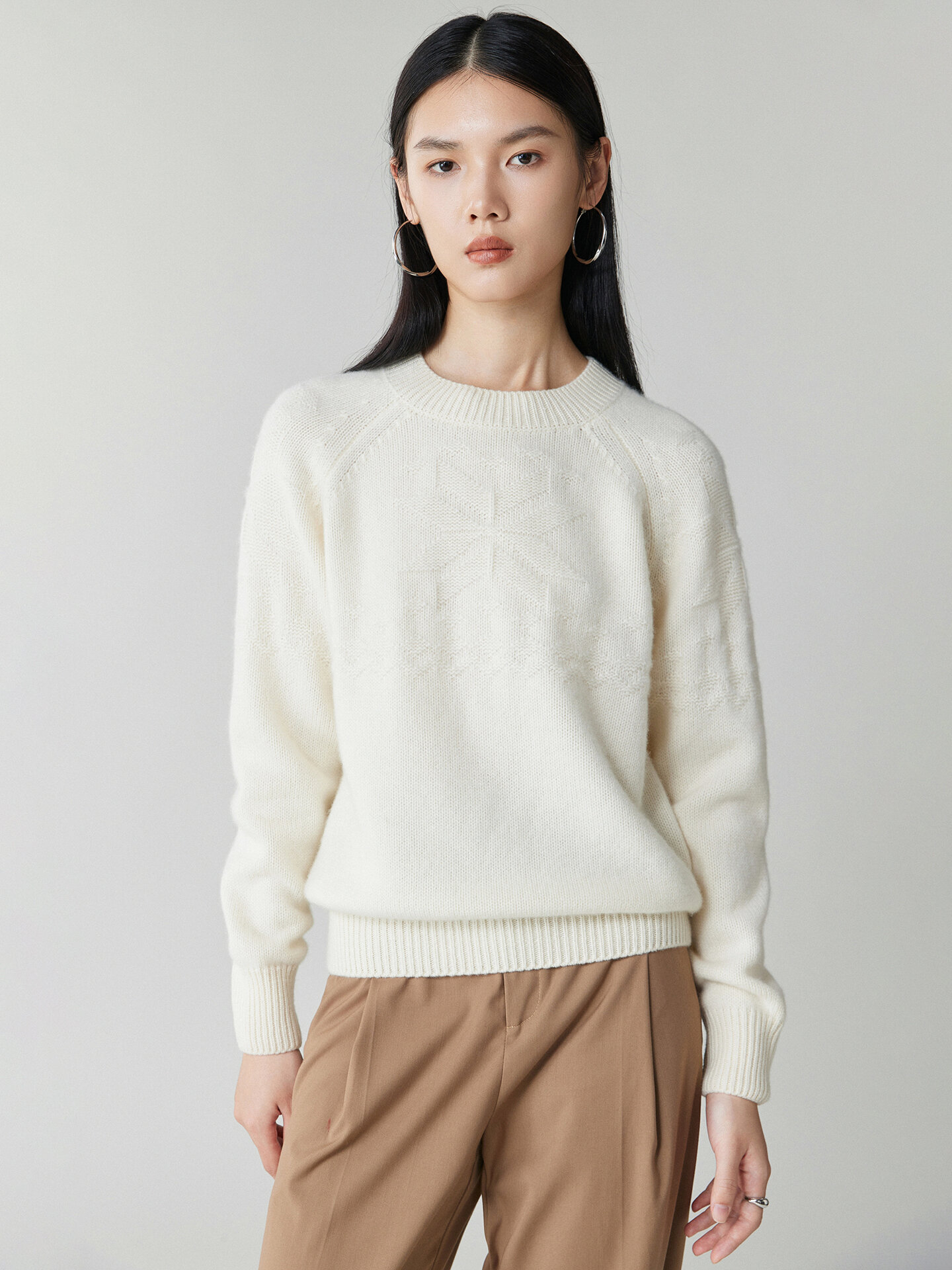 XIZILU | 100% Pure Cashmere Sweater Fashionable Loose Round Neck Autumn Winter Thick Sweater - Thương hiệu XIZILU Giá 3,681,000 Đồng*Miễn phí vận chuyển