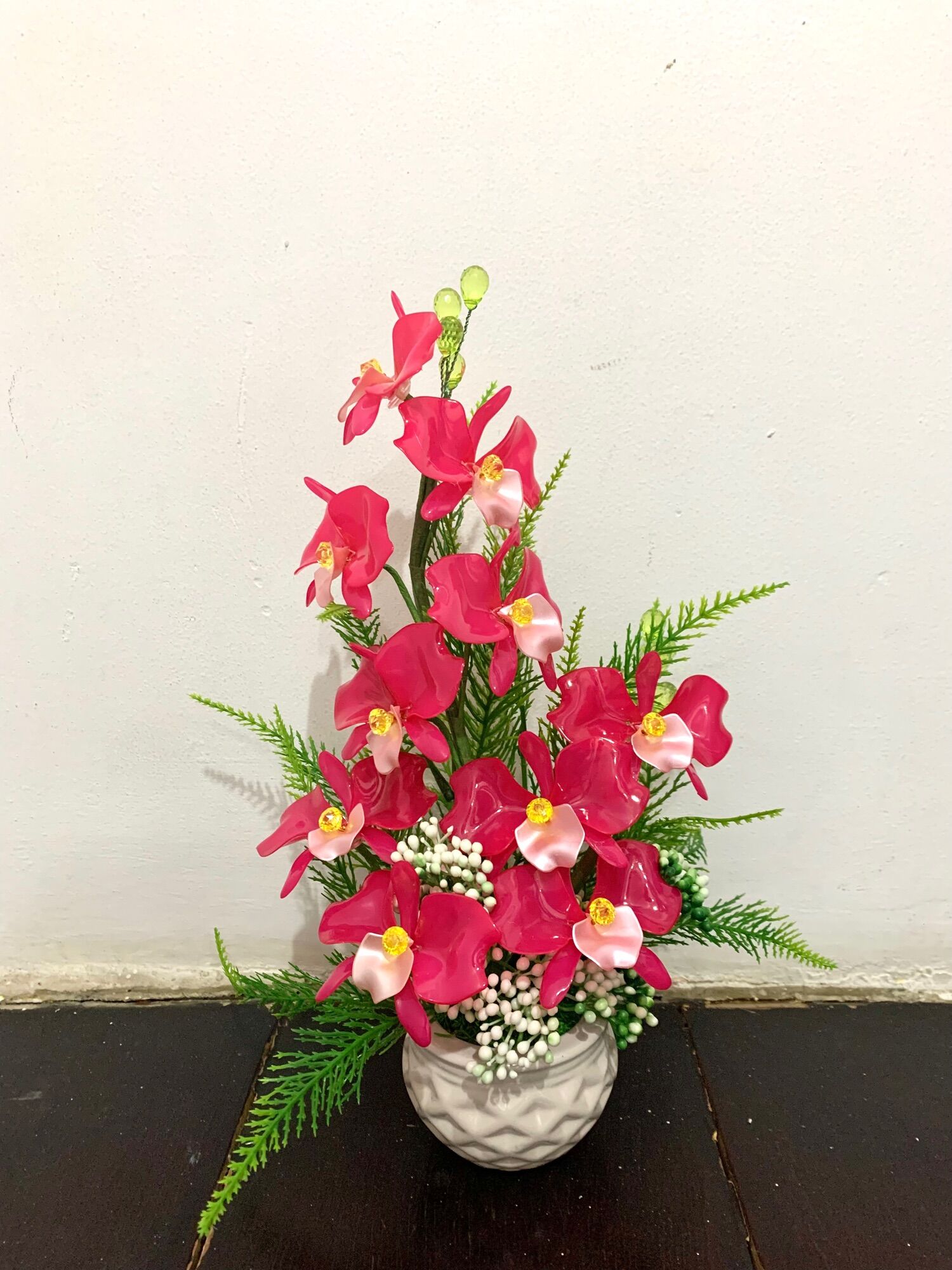Chậu hoa pha lê cắm sẵn cao 30cm