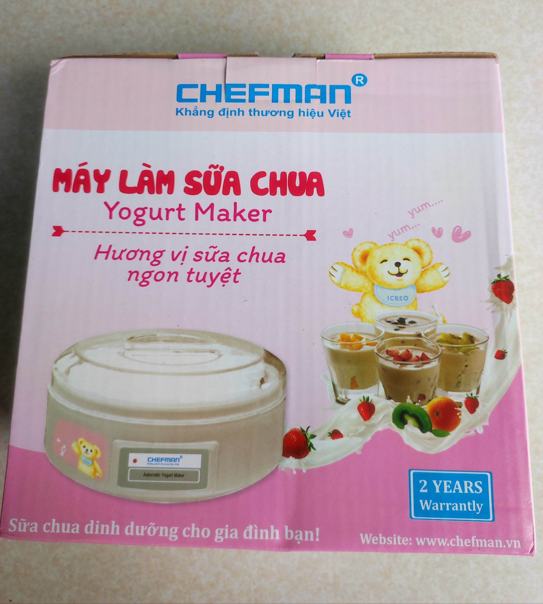 Máy làm sữa chua Chefman (Tặng kèm 8 cốc thủy tinh)