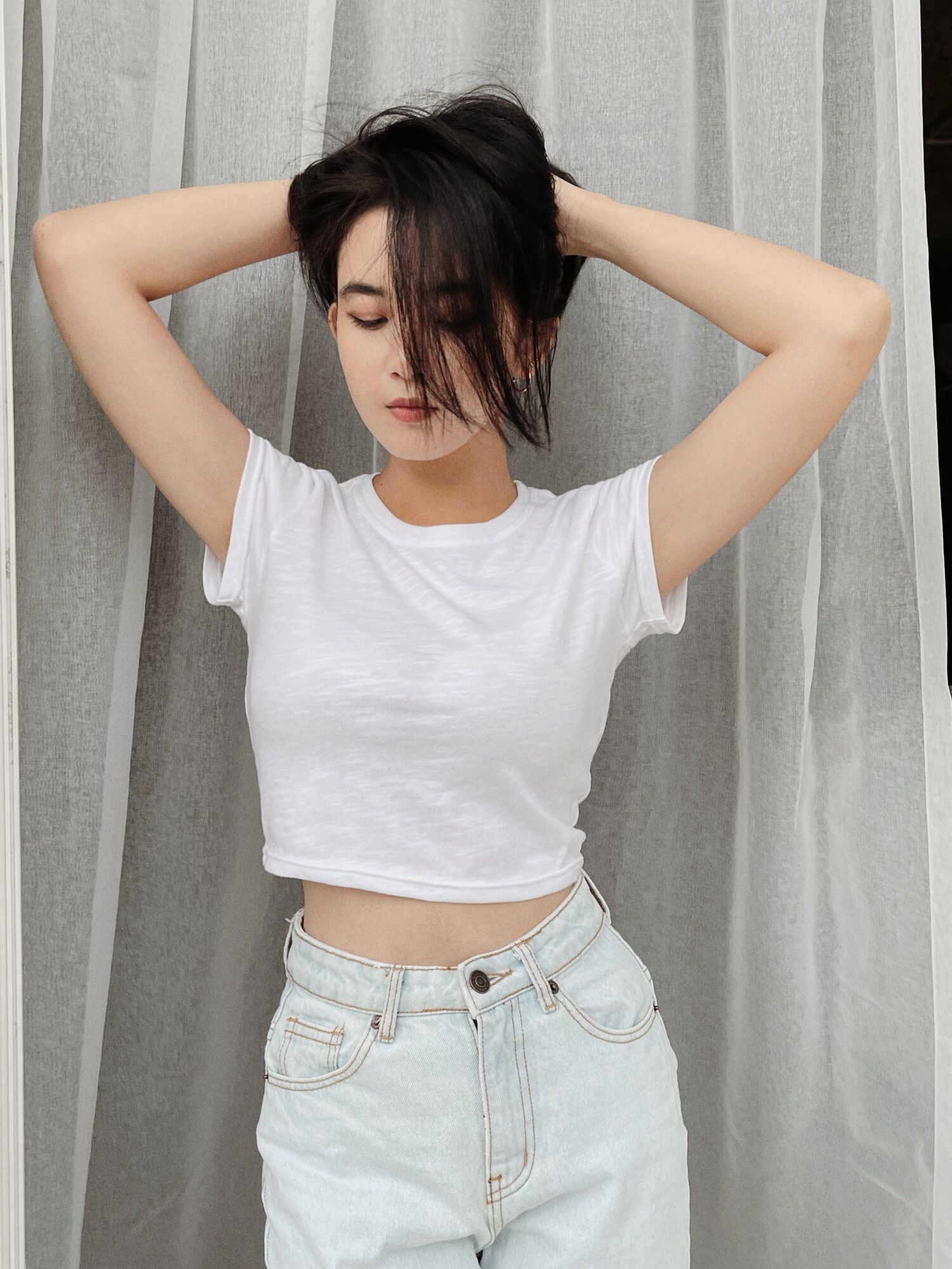 Greenstuff - Áo thun trắng croptop basic
