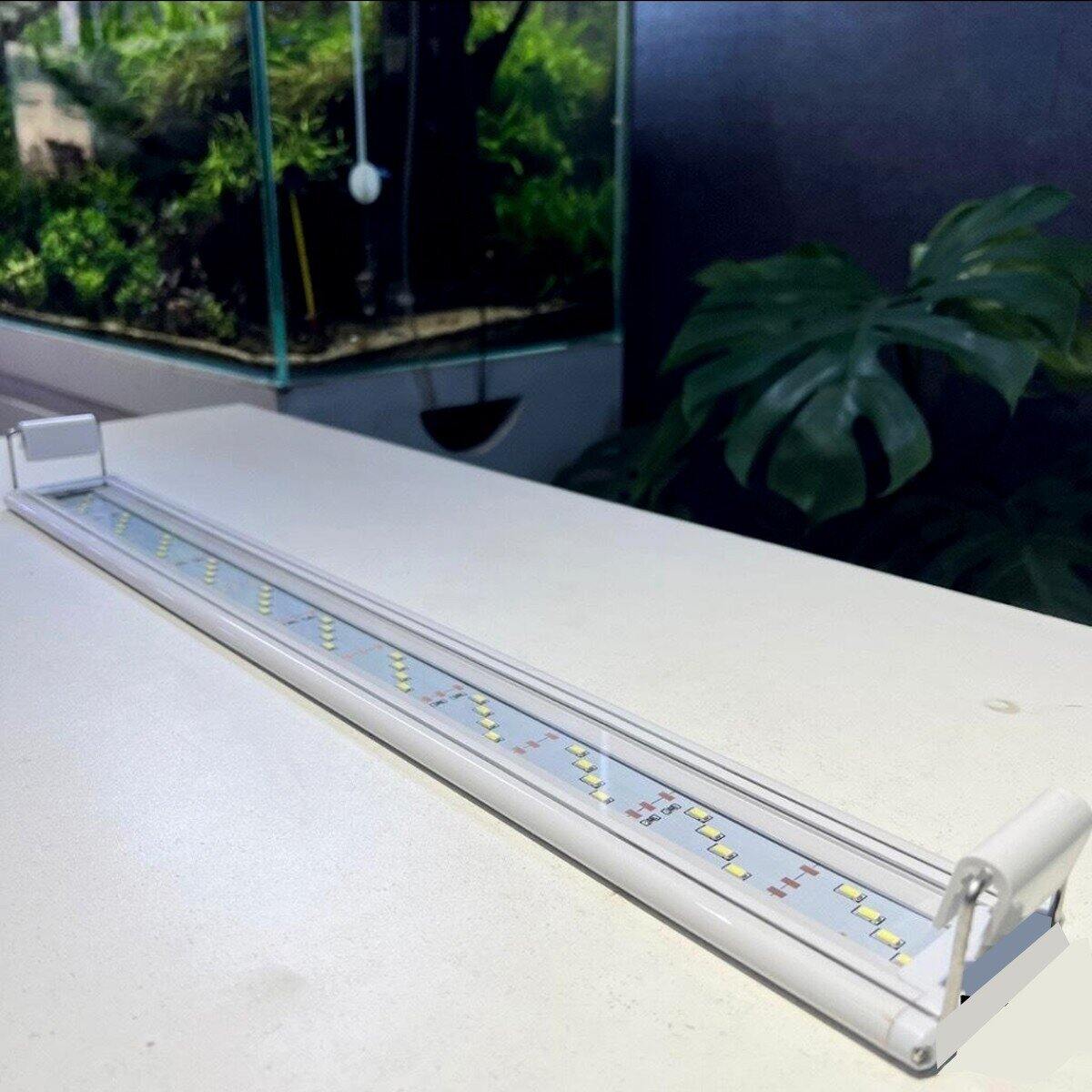 Đèn LED XML dài 80cm Cho Bể Cá Cảnh, Bể Thủy Sinh ( Trắng)