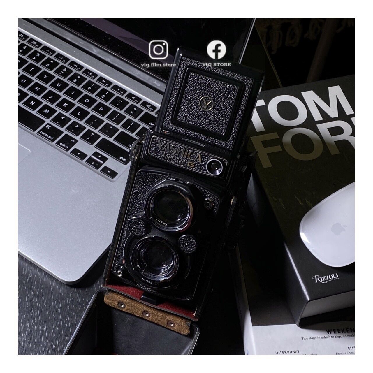 Máy ảnh film TLS Yashica Mat 124G
