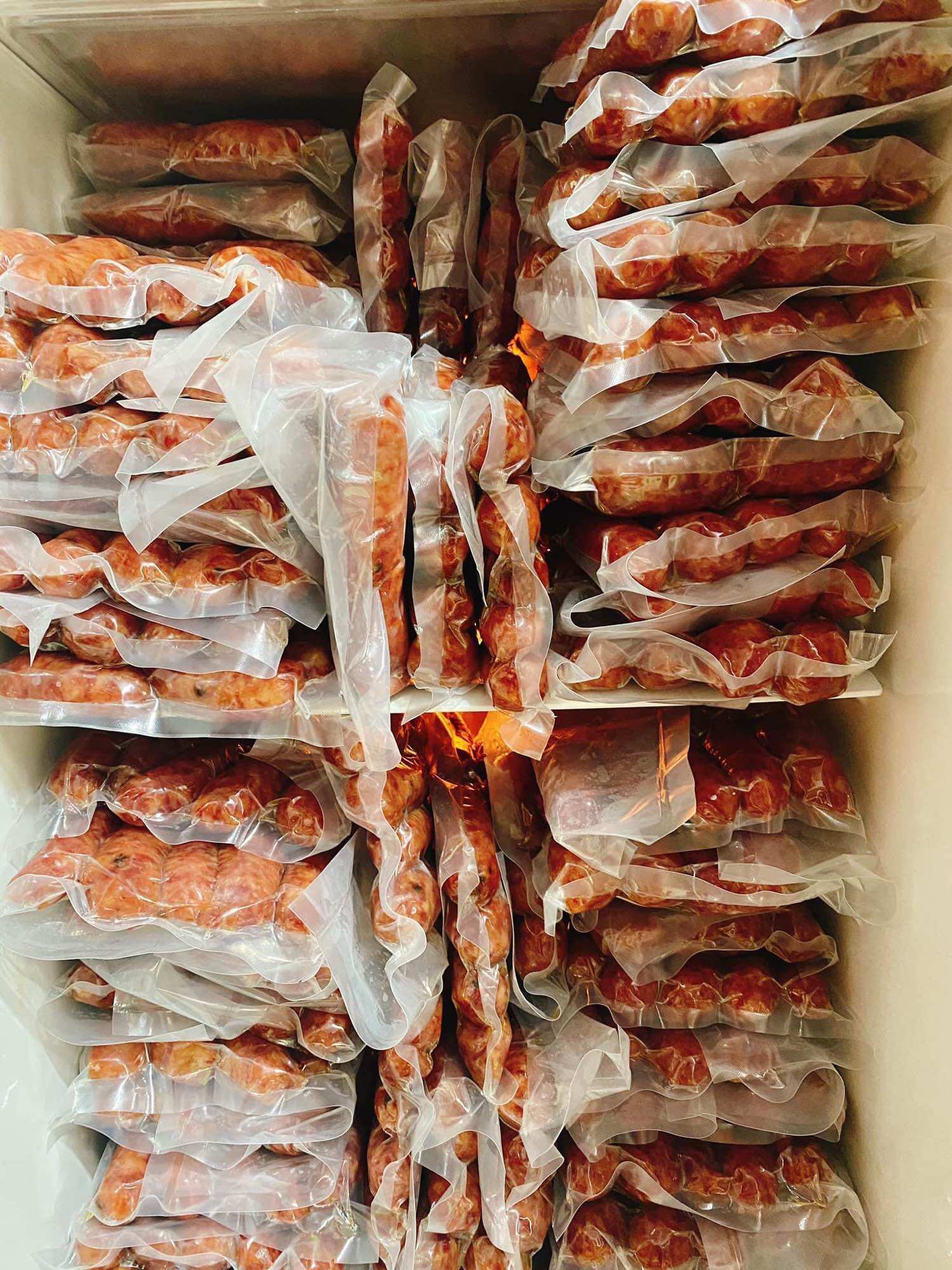 LẠP XƯỞNG TƯƠI NHÀ LÀM