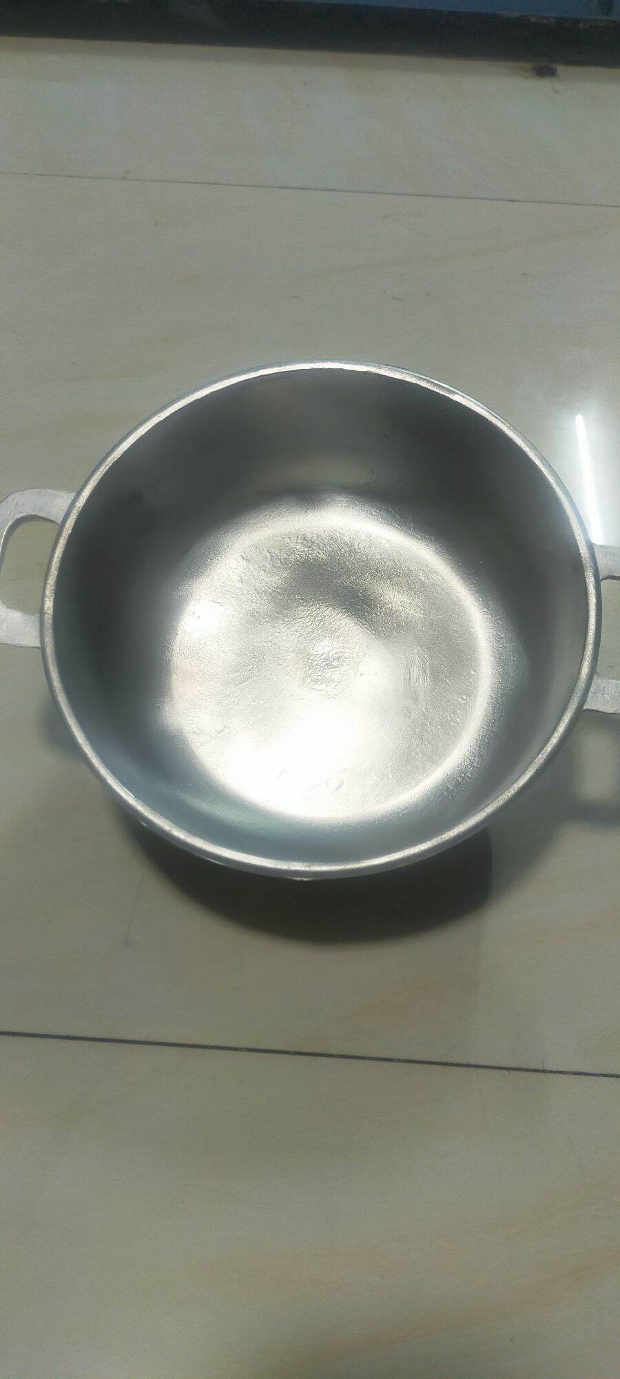 nồi gang đúc thủ công số 9 dk20cm đã xoa bóng
