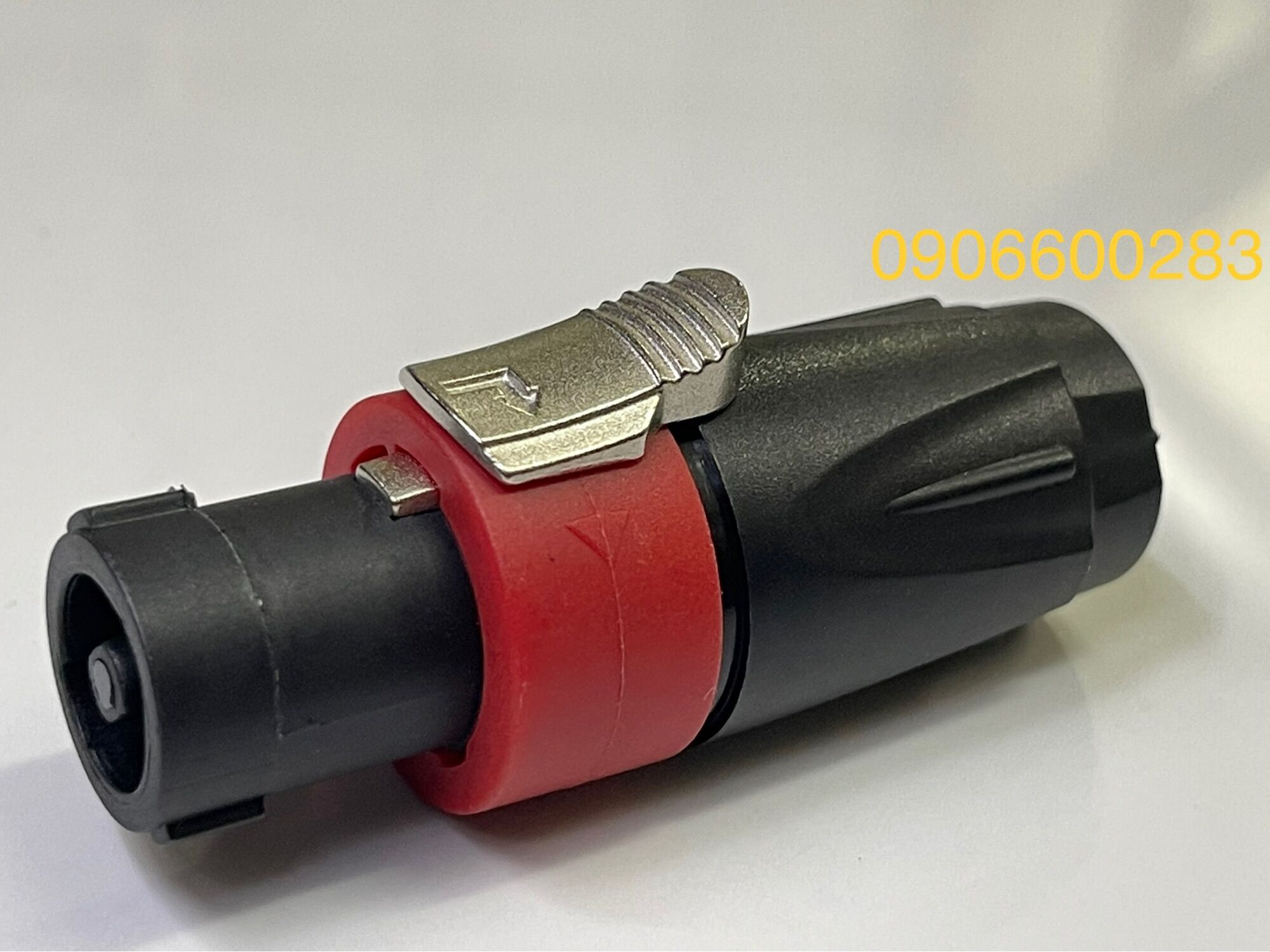 Jack loa Pratt . Chân đồng mạ bạc 4 pin tốt