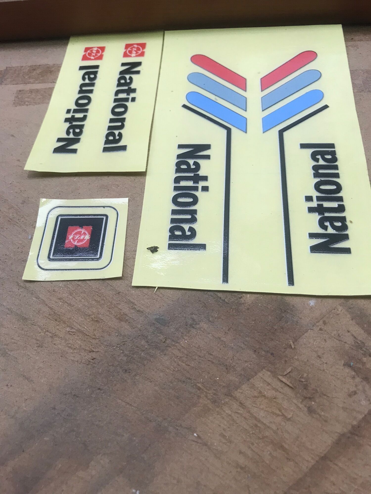 Decal tem mini trâu