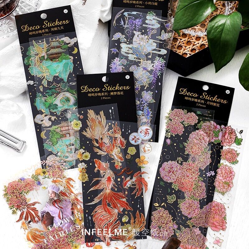 Set 2 tờ sticker mạ vàng dùng để trang trí theo phong cách cổ điển