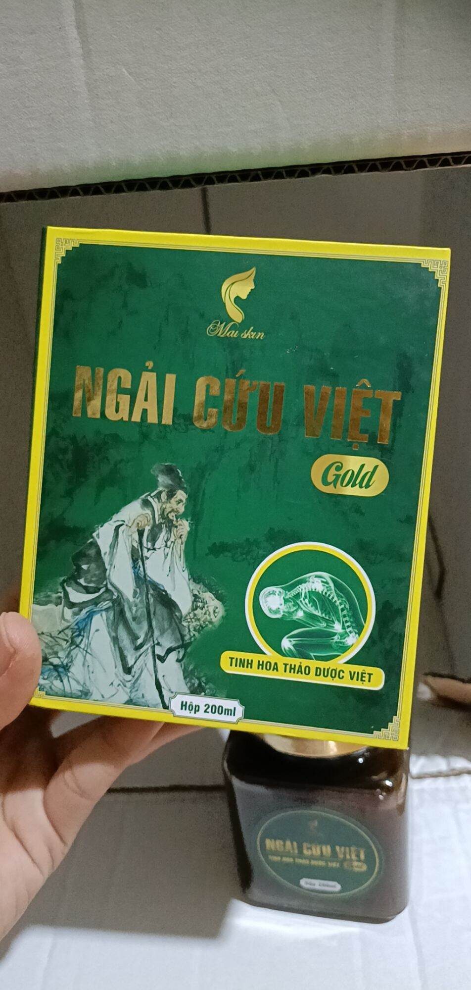 [HCM]Tinh dầu ngải cứu việt lọ 50ml/200ml