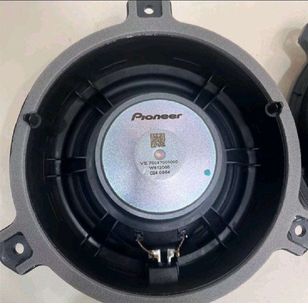 Kia, Hyundai Car Speakers 15.5cm, 30W, 4 Ohms from 7.5cm to 7.5cm Sound Great Giá 280,000 Đồng*Miễn phí vận chuyển