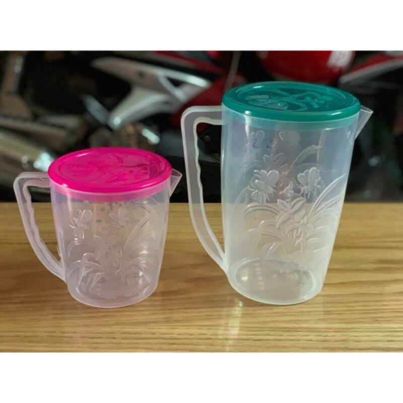 Ca Nhựa Có Nắp (1,6L - 2,5L)