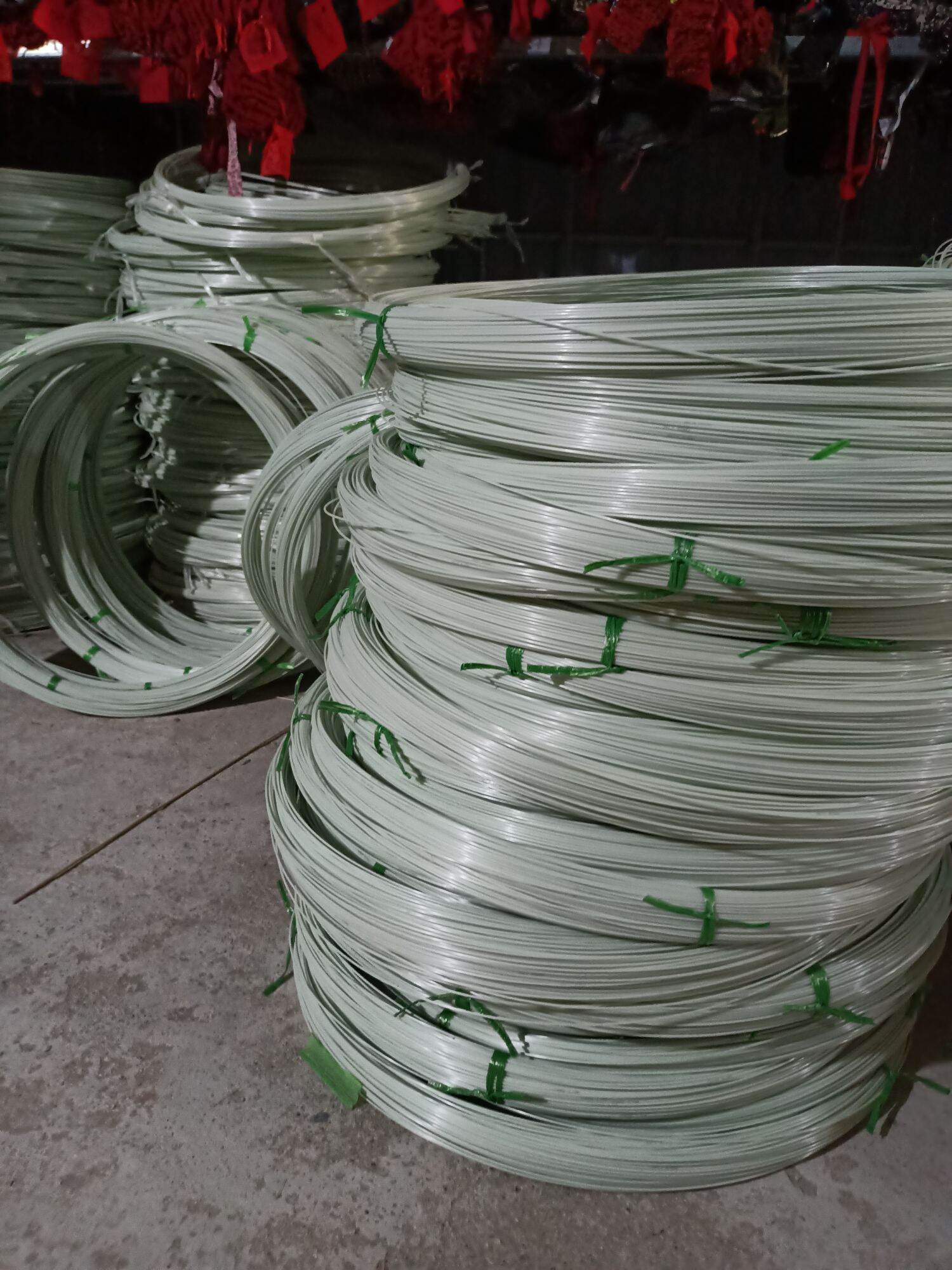 nan cáp làm lồng chim 2li7