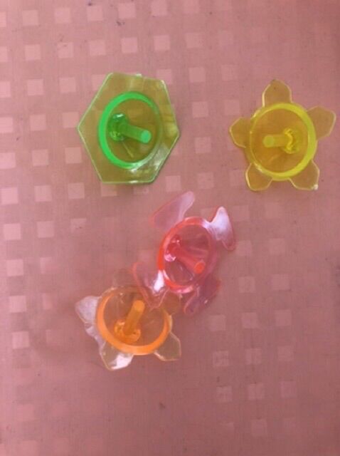 🎡 Combo_ 50 Đồ Chơi Con QUAY Chiến Đấu