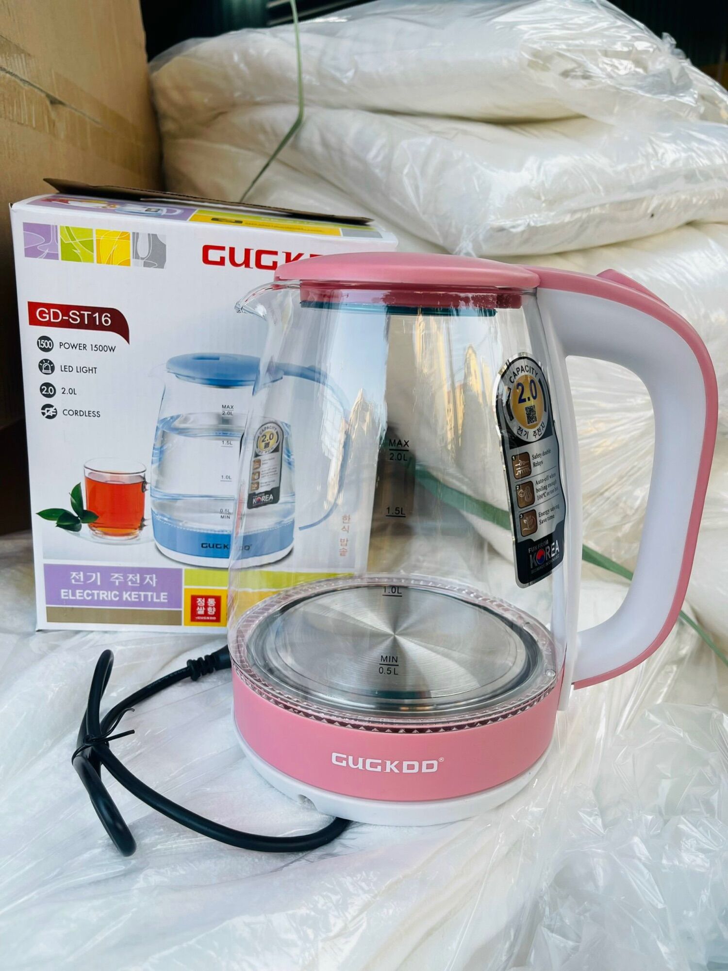 Cooku Electric Kettle with 2 Liter Capacity