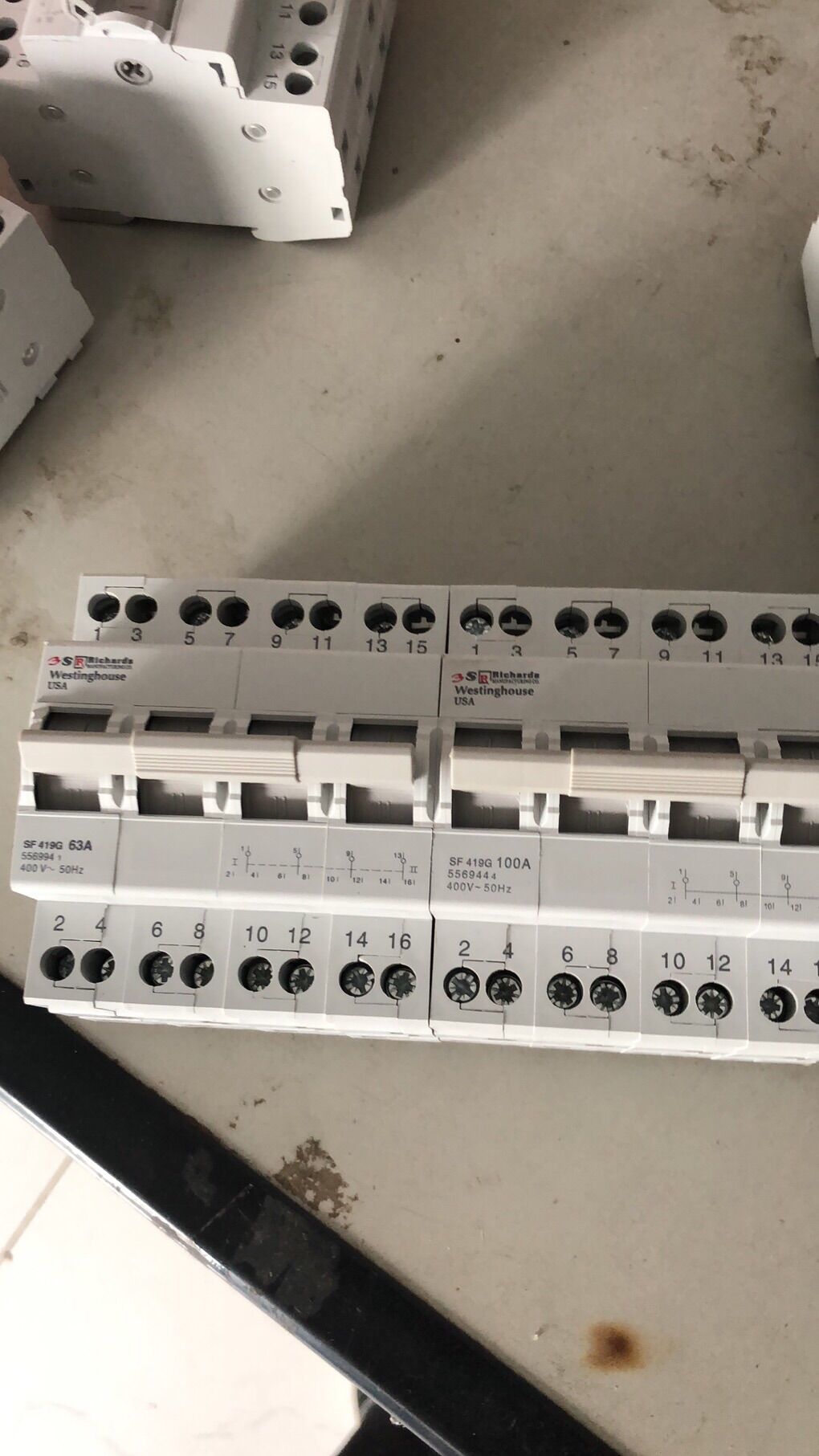 CẦU DAO ĐẢO CHIỀU MINI 2P-100A RICHARDS-MỸ