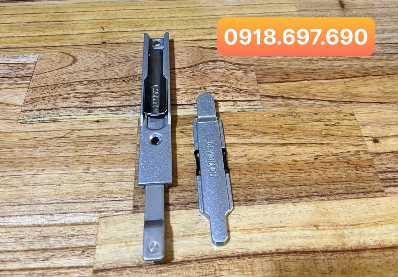 Bộ chốt bật nối cửa đi xingfa cao quá khổ huy hoàng