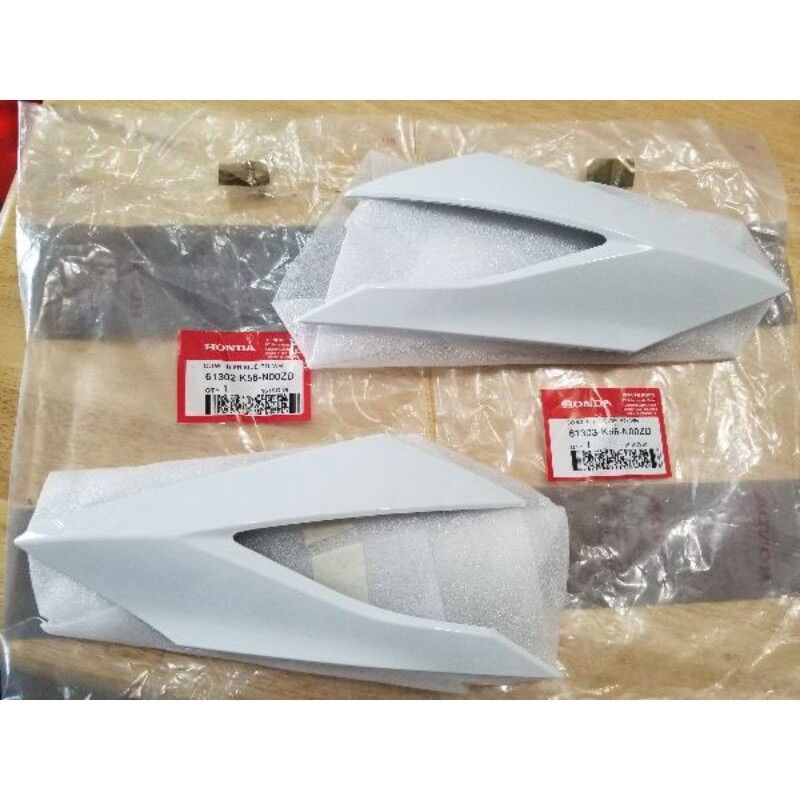 Tai thỏ sonic 150r màu trắng honda indonesia