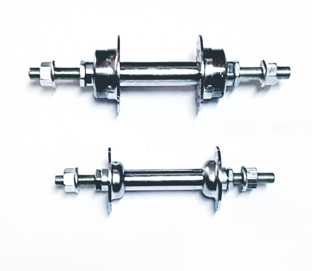 Đùm xe đạp 600..680.xi - 1. cái....