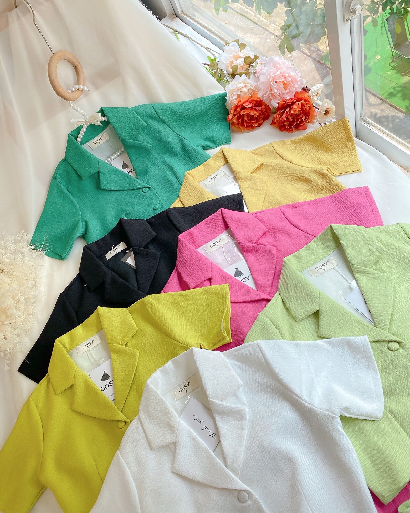 Set Vest Chân Váy Dài Nút Bọc