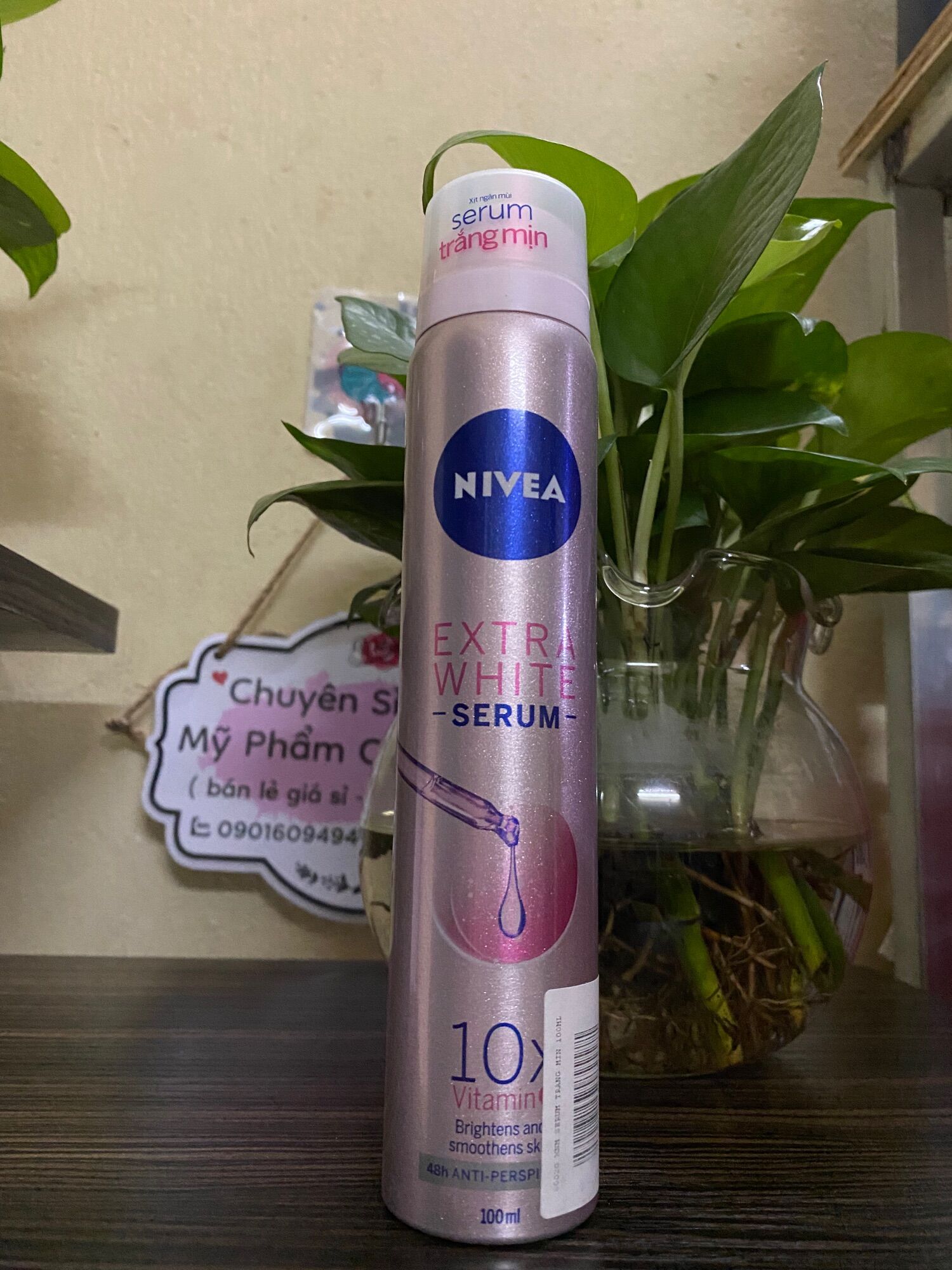 Xịt ngăn mùi Nivea Serum trắng mịn( nữ )100ml