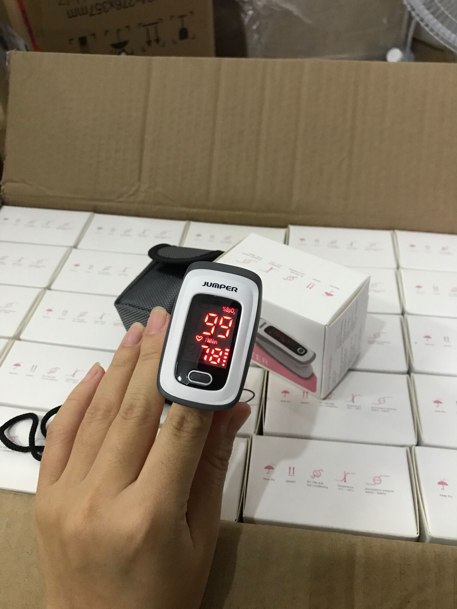 Nơi bán Máy đo nồng độ oxy trong máu
