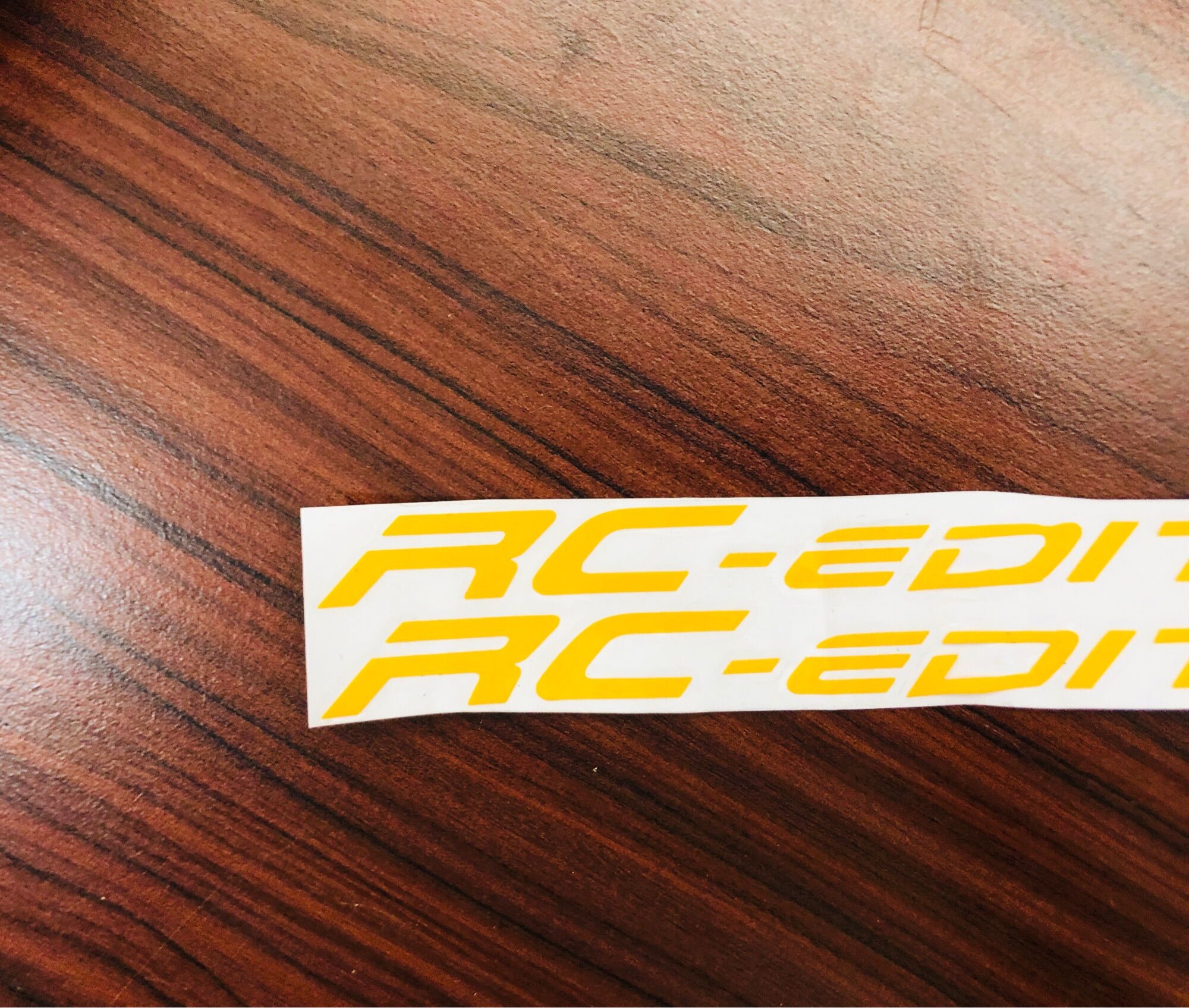 TEM DÁN PHUỘC RC EDITION VÀNG DECAL
