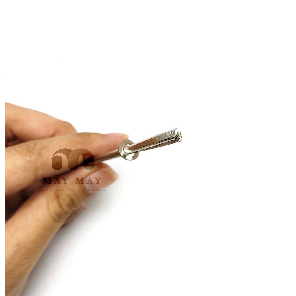 Dụng cụ luồn thun giúp luồn thun nhanh và dễ