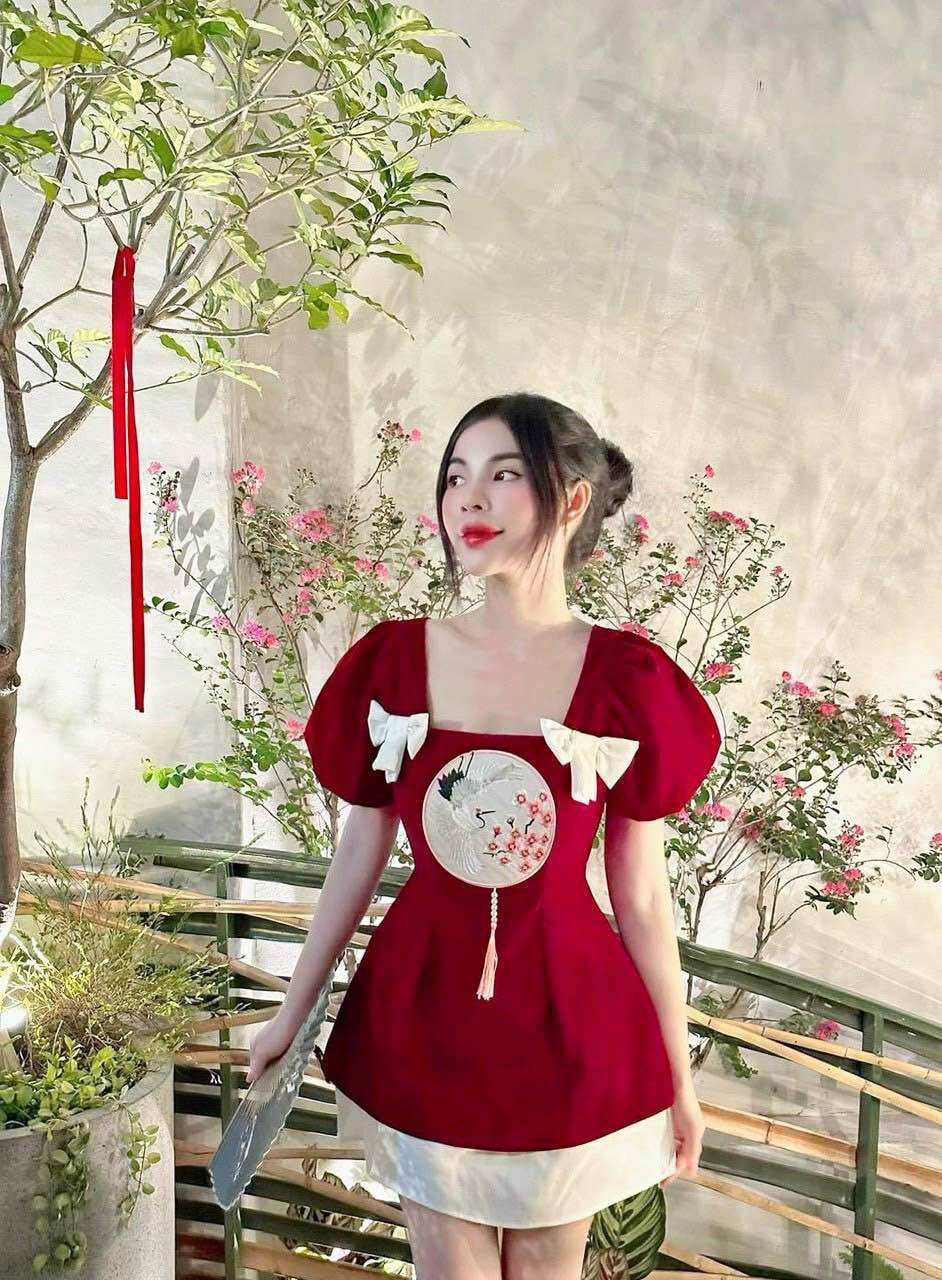 (SHOP BIGSIZE NỮ 50KG ĐẾN 90KG) set áo logo váy ngắn trẻ trung