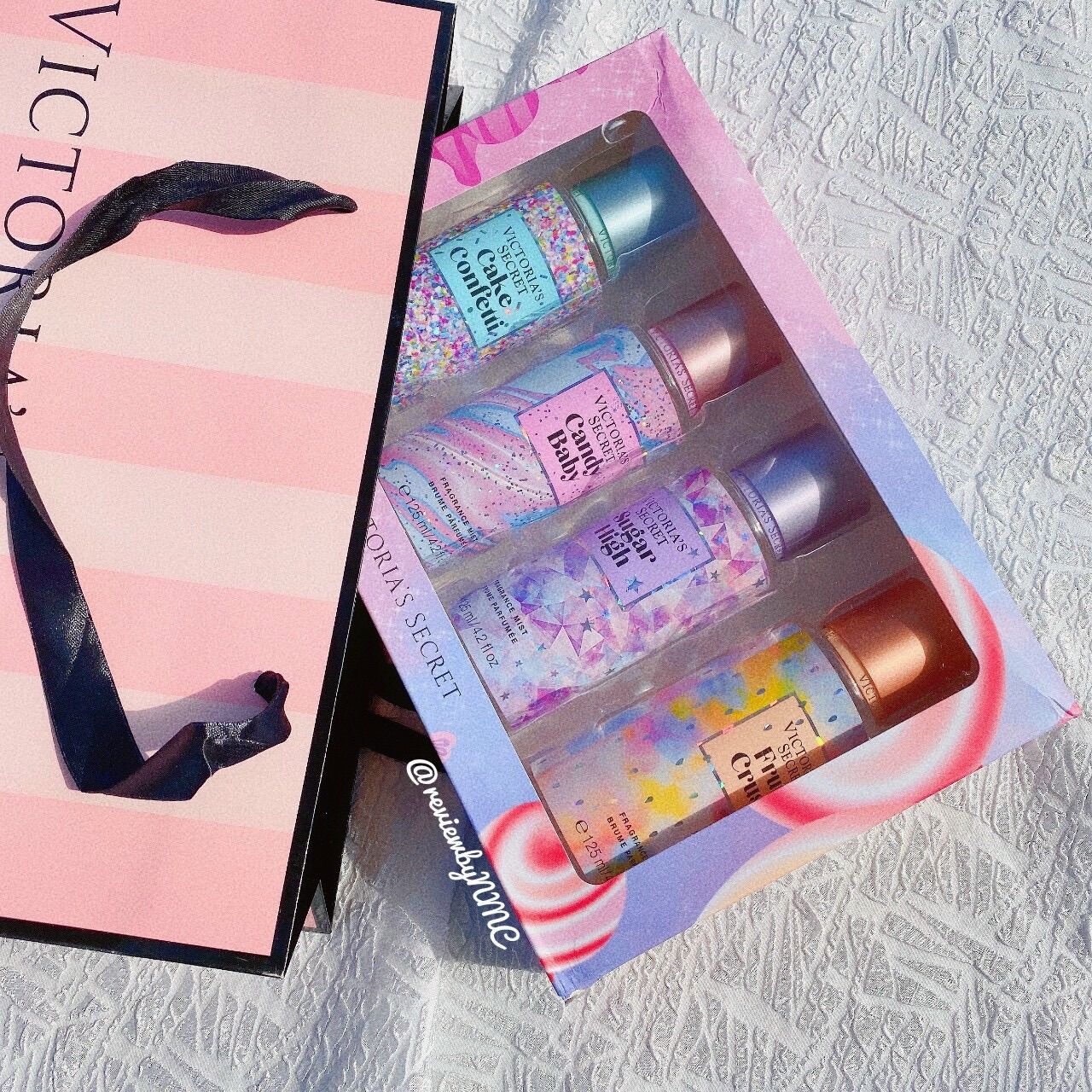 SET 4 CHAI XỊT BODY VS KÈM TÚI XÁCH