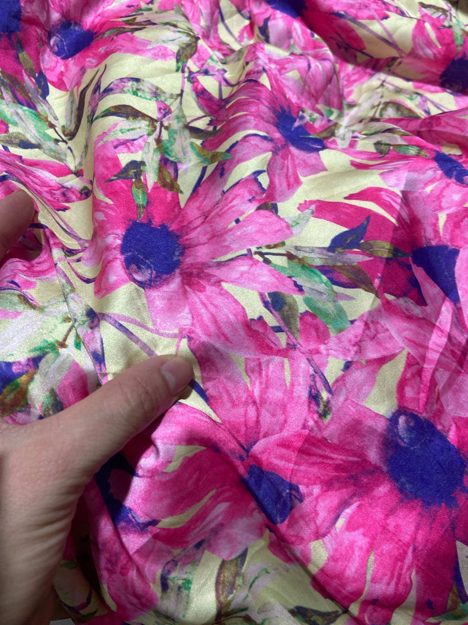 1m vải satin ang đẹp co giãn khổ 1m5