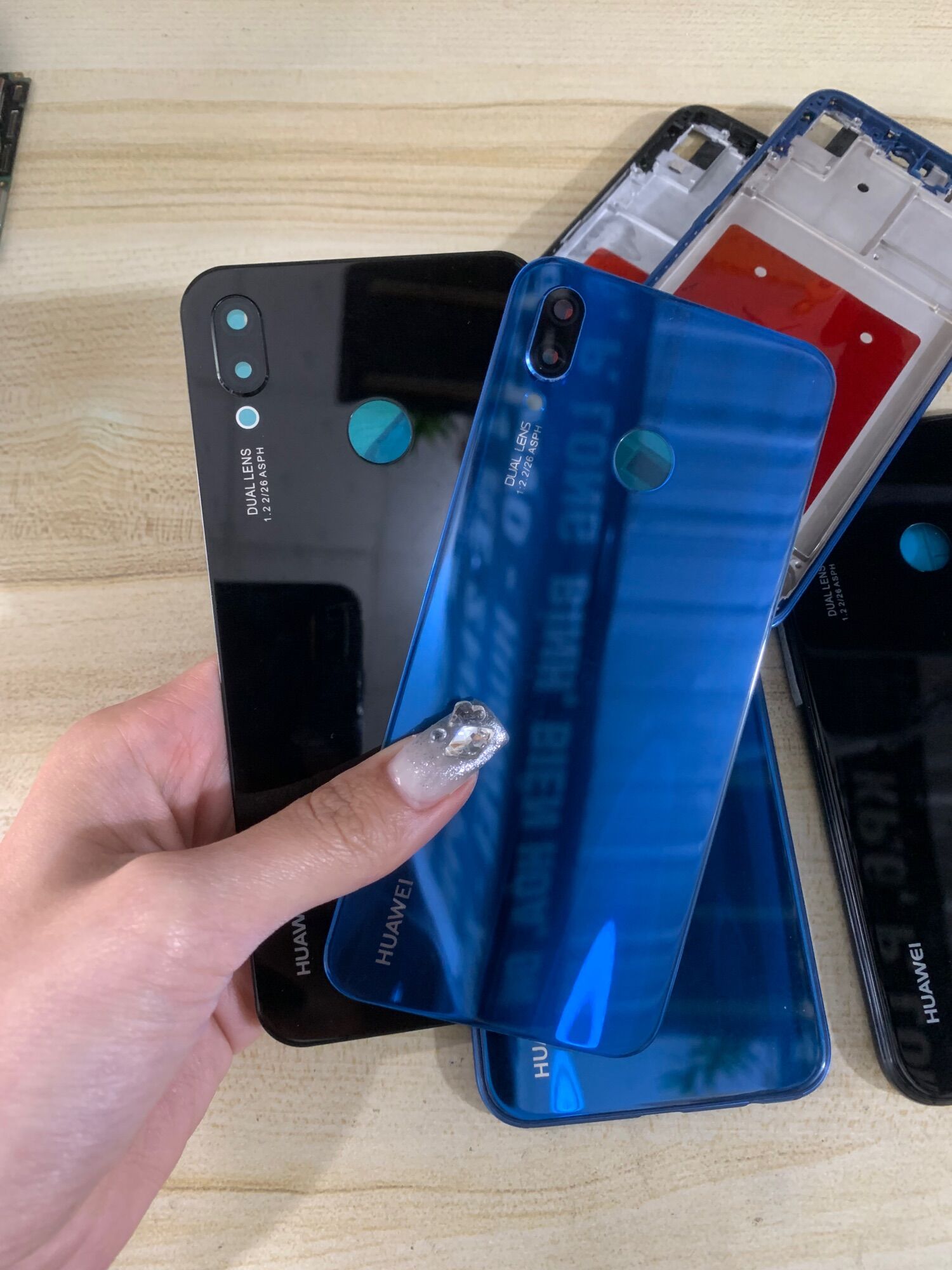 Bộ Vỏ + Sườn Huawei Nova 3e Zin Hàng Cao Cấp. ( kèm khay Sim )