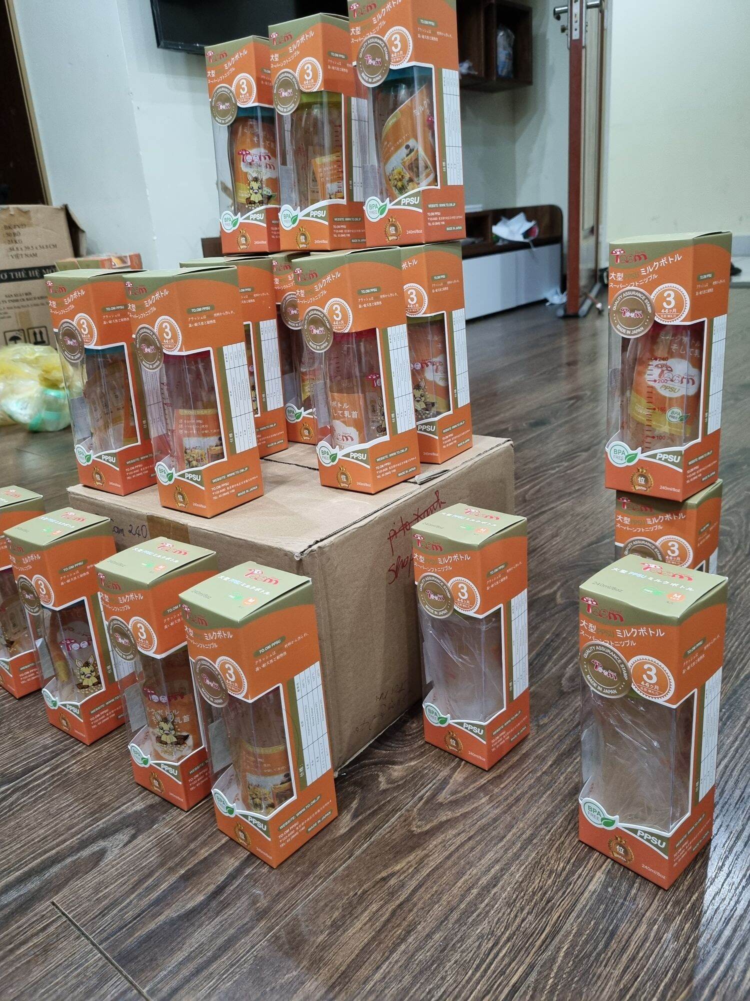 Bình sữa ppsu Toom Nhật bản 80ml/160ml/240ml/180ml/260ml ( mỗi bình tặng thêm 1 núm ti thay thế bé)