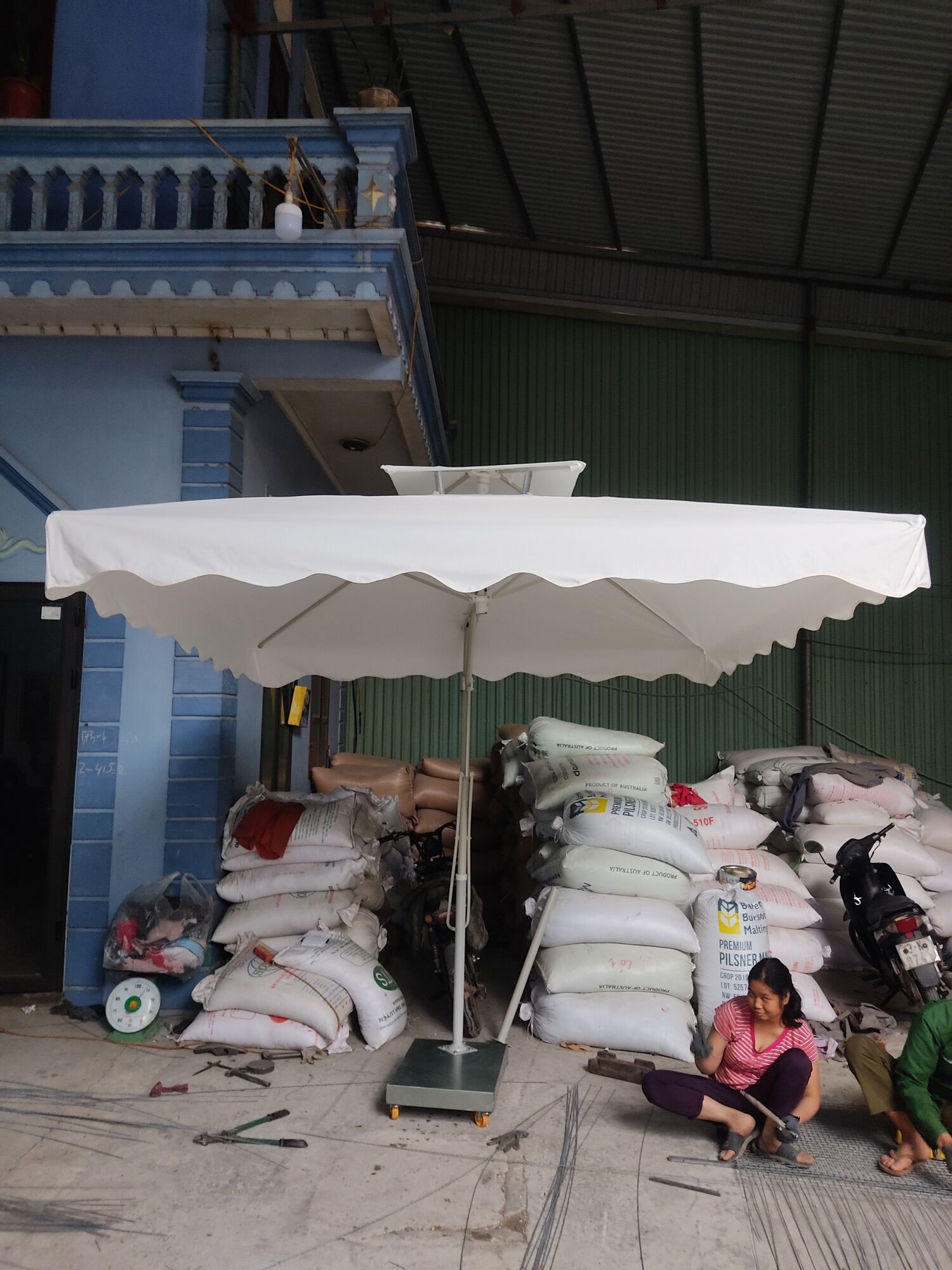 Vải bọc ô dù lệch tâm vuông 2,5x2,5m (chỉ có vải, không có khung)