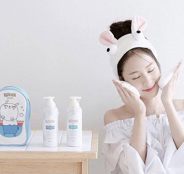 Sữa rửa mặt Bifesta Acne Care 180g