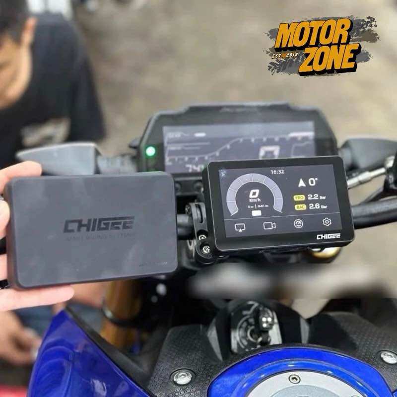 Cam hành trình và màn hình dẫn đường Chigee XR2 ( màn hình + 2 cam) Giá 7,950,000 Đồng*Miễn phí vận chuyển