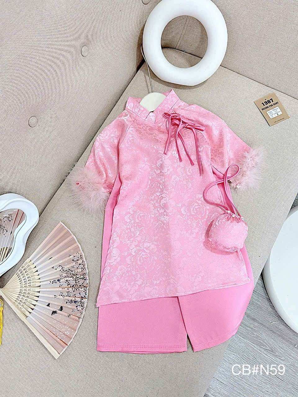 Áo Dài Cách Tân Cho Bé Gái Diện Lễ Tết 3 Màu Kèm Túi