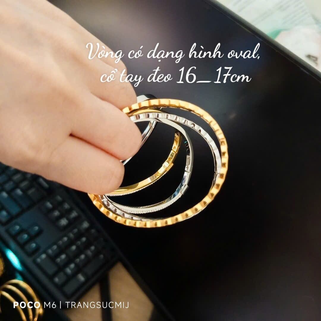 Vòng tay titan đinh xoàn trắng - không đen không gỉ sét
